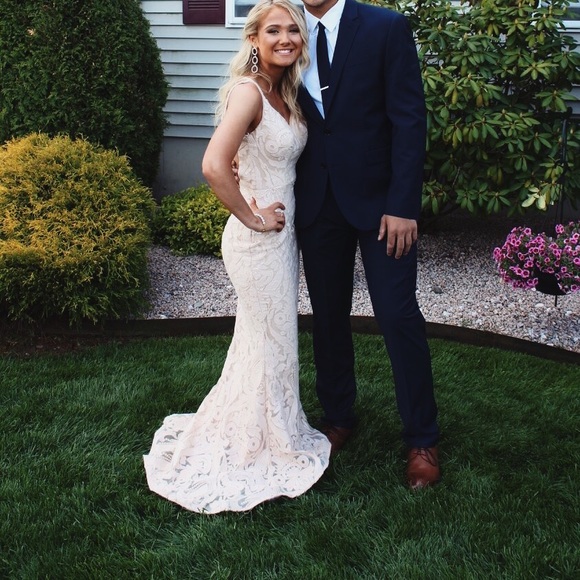 Prom Dress - Picture 2 of 5